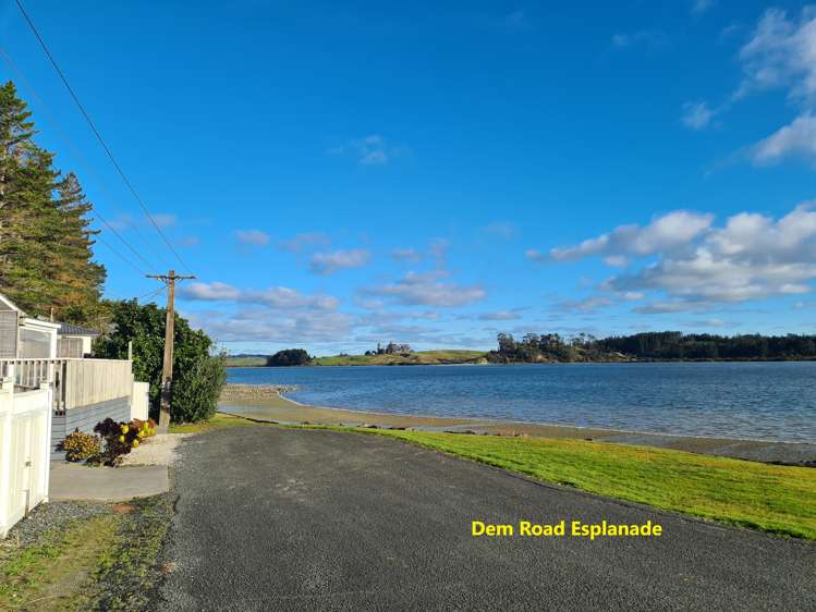 17 Dem Road Paparoa_9