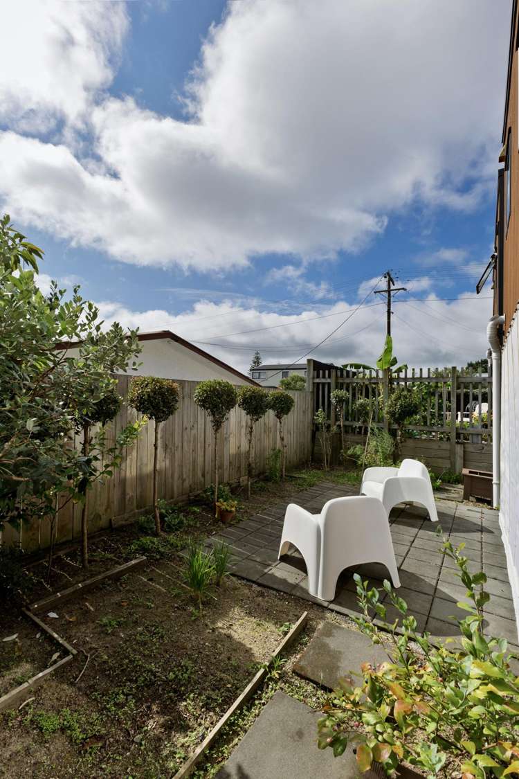 23b Chippendale Crescent Birkdale_10