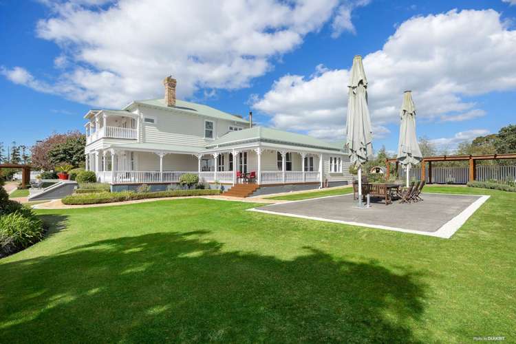 210 Clifton Road Whitford_6