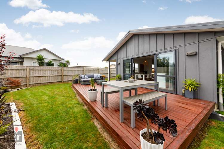33 Wescombe Grove Feilding_13