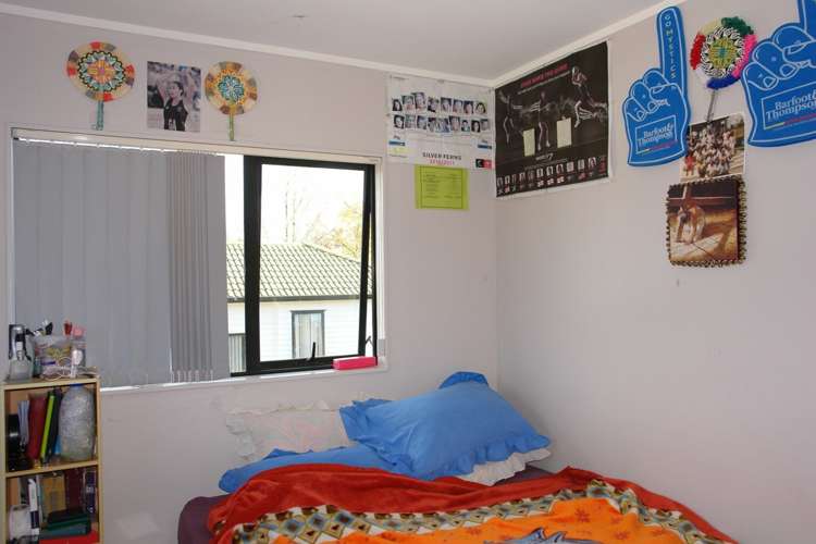 9 Vanhest Way Ranui_11