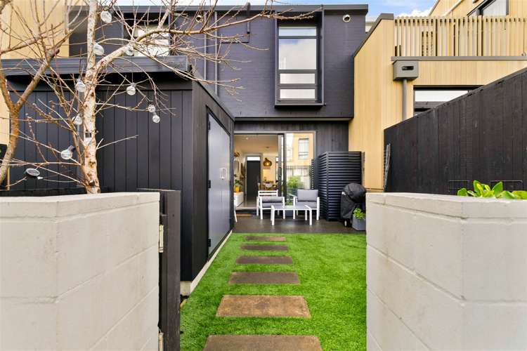 19 Isitt Road Hobsonville_11