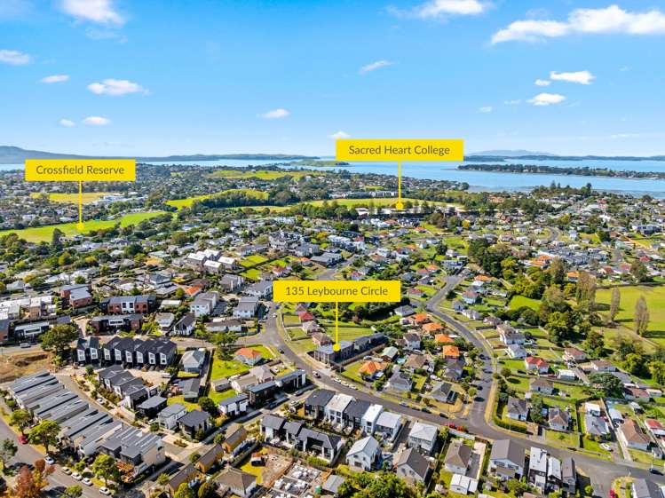 Lot1-5/135 Leybourne Circle Glen Innes_29