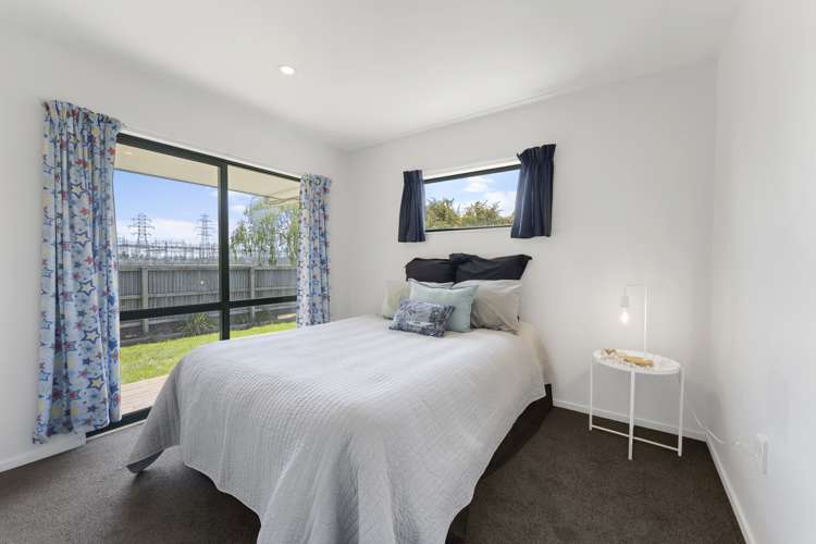 19a Kaplan Avenue Islington_9