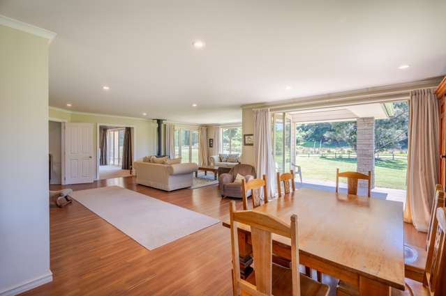 894a Le Bons Bay Road Le Bons Bay_4