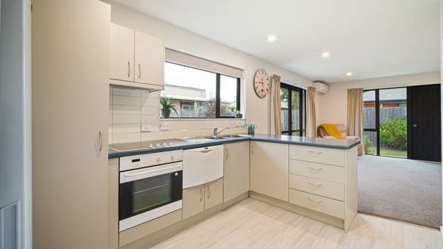 22 Clinton Lane Woolston_2