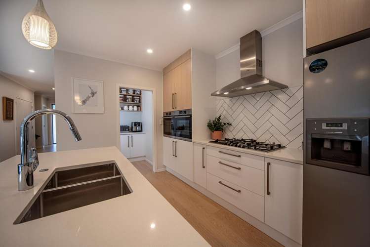 50 Schoolside Road Kumeu_11