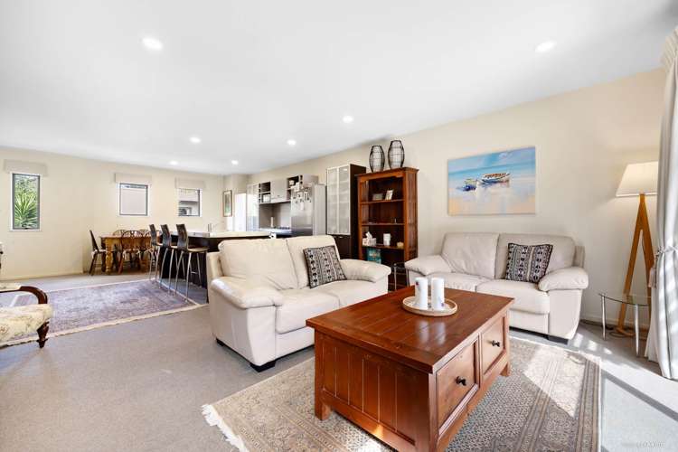 26/21 Hunters Park Drive Three Kings_4