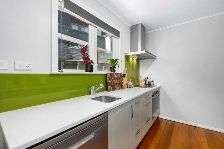 18a Montgomery Avenue Karori_7