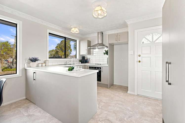 109 Carisbrooke Street Aranui_6