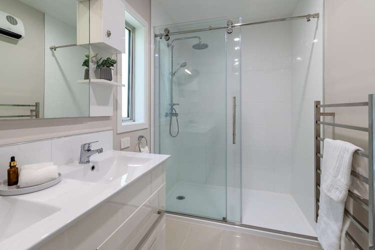 26 Fairburn Place Leamington_7