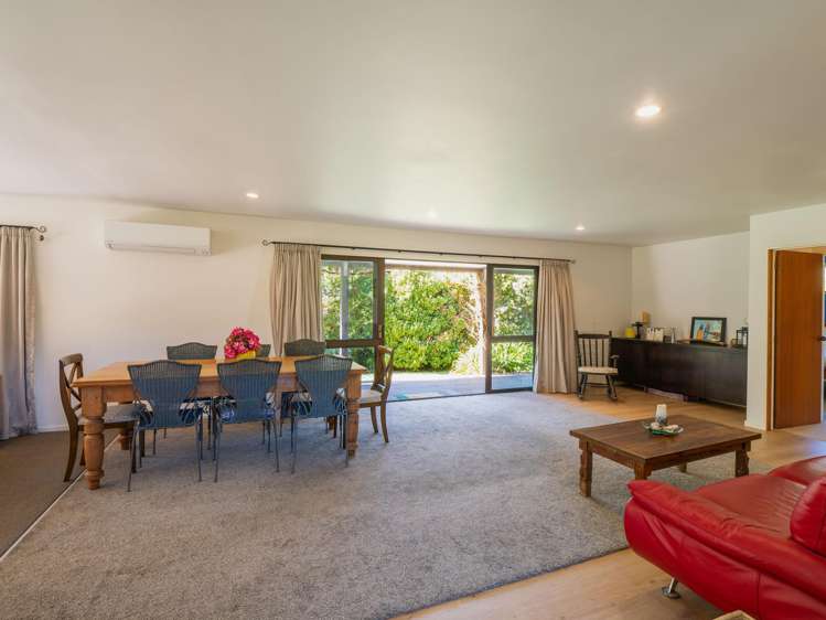 577 Little Akaloa Road Little Akaloa_9