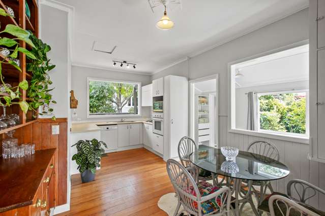 166 Seaview Road Westown_1