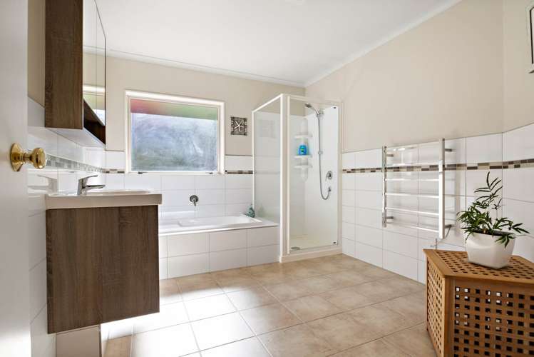 39 Solan Drive Waimauku_22