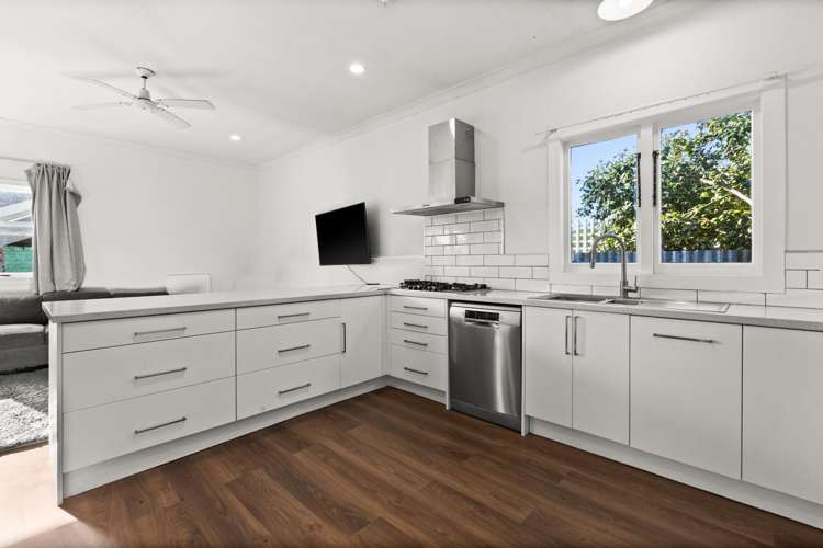 404 Massey Street Akina_4