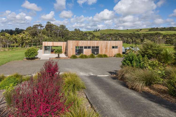 463 Fordyce Road Helensville_44