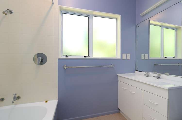 32 Peninsula Road Takaka_18