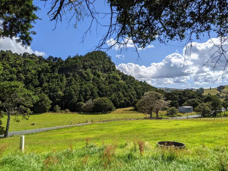 634 West Coast Road Makarau_18