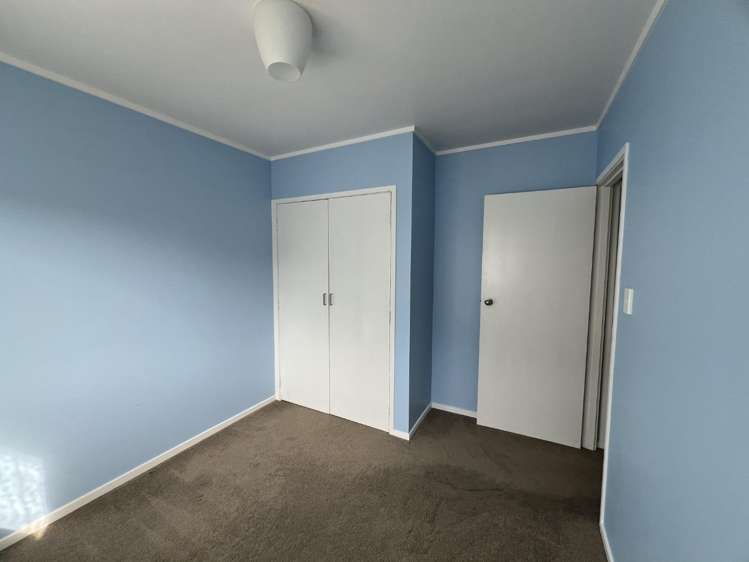 39A Brian Crescent Stanmore Bay_9