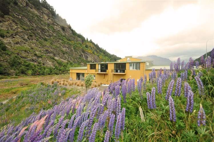 53/159 Gorge Road Queenstown_6