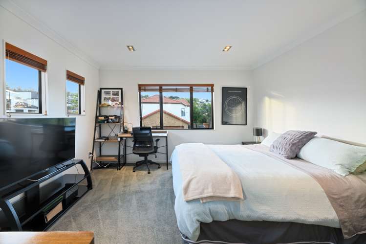 19 South Kensington Way Henderson_9