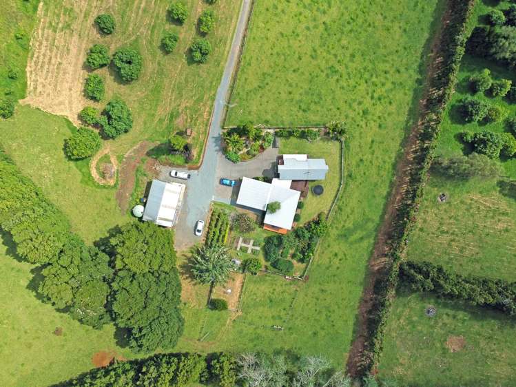 37 Charles Walton Road Maungatapere_24