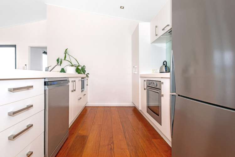 13 Sandy Cove Wainui_9