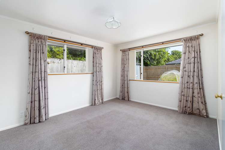 10 Wordsworth Place Stoke_5