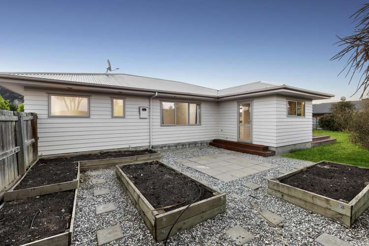 2 Poppy Lane Albert Town_13