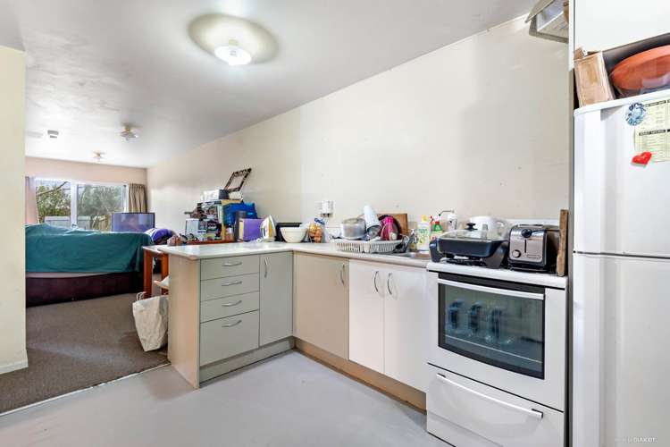 3/242 Great North Road Henderson_0