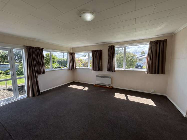 77 Lincoln Road Springvale_5