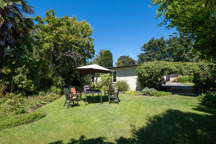 804 Churchill Street Akina_16