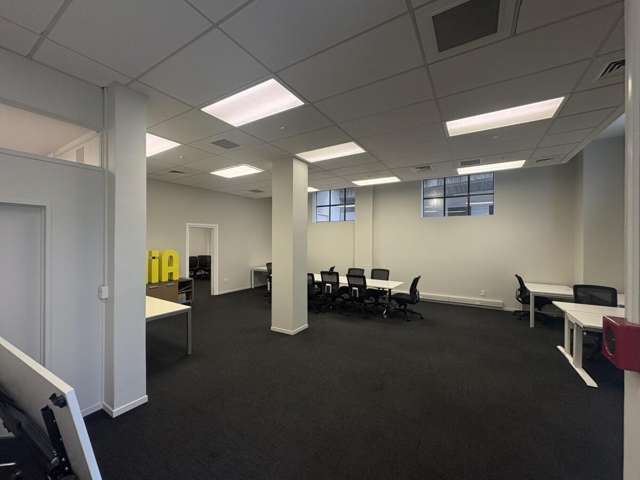 Suite 2, 29 Grey Street City Centre_2
