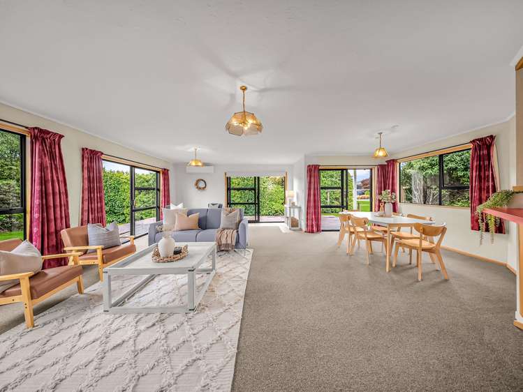 16 Donald Ross Place Te Anau_4