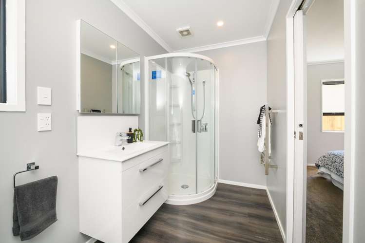 69 Florence Avenue Palmerston North Central_10