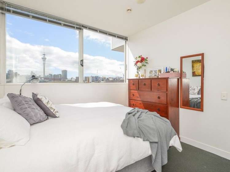 302/22 Fisher-Point Drive Auckland Central_5