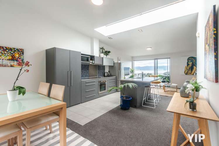 25/2 Onslow Road Khandallah_6