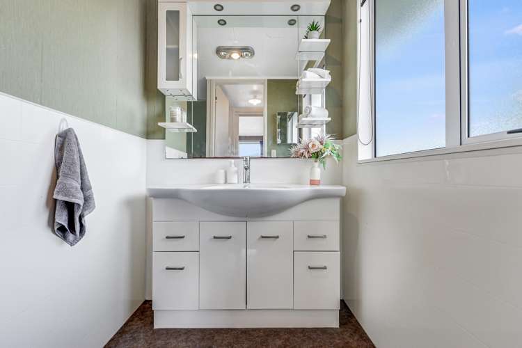 67 Sandwich Road Saint Andrews_23