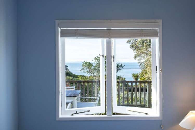 19 Kauri Point Road Laingholm_9