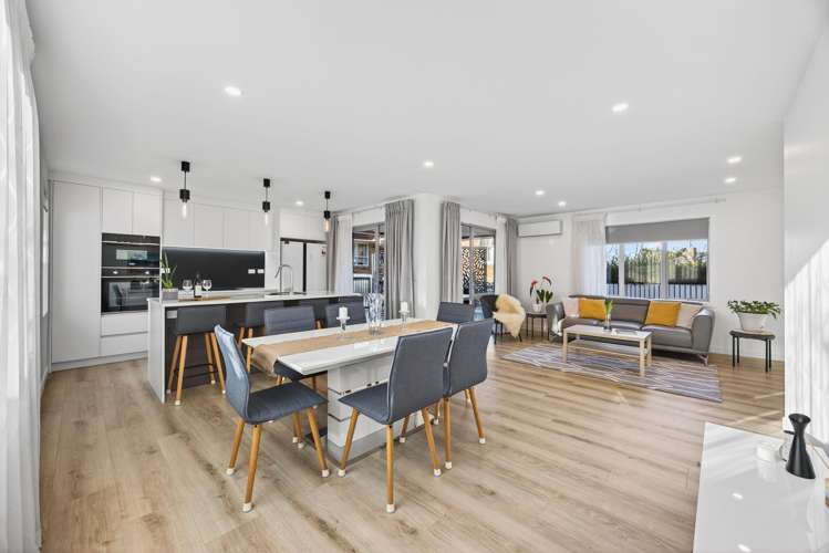 9a Portadown Avenue Pakuranga Heights_1