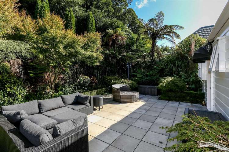 18 Bracken Street New Plymouth Central_7