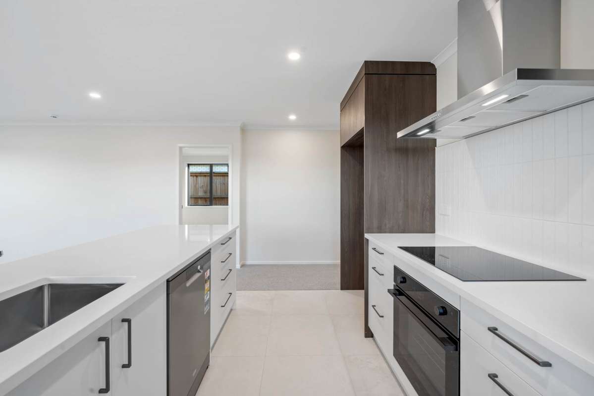 10B Cronshaw Road_1