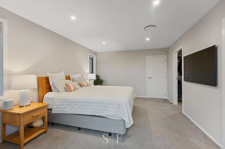 1 Pīhoihoi Close Waikanae_21