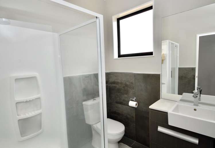 11 Mauku Lane Greenhithe_10