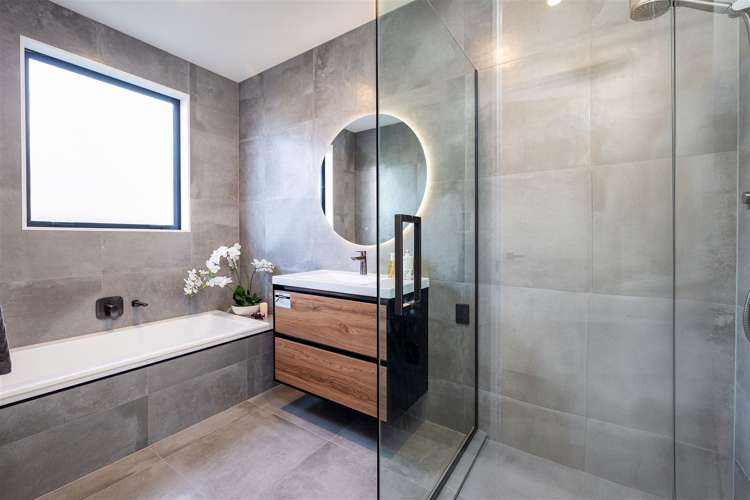 5 Florence Drive Lincoln_20