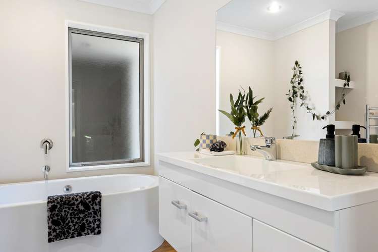 2840 South Eyre Road West Eyreton_12