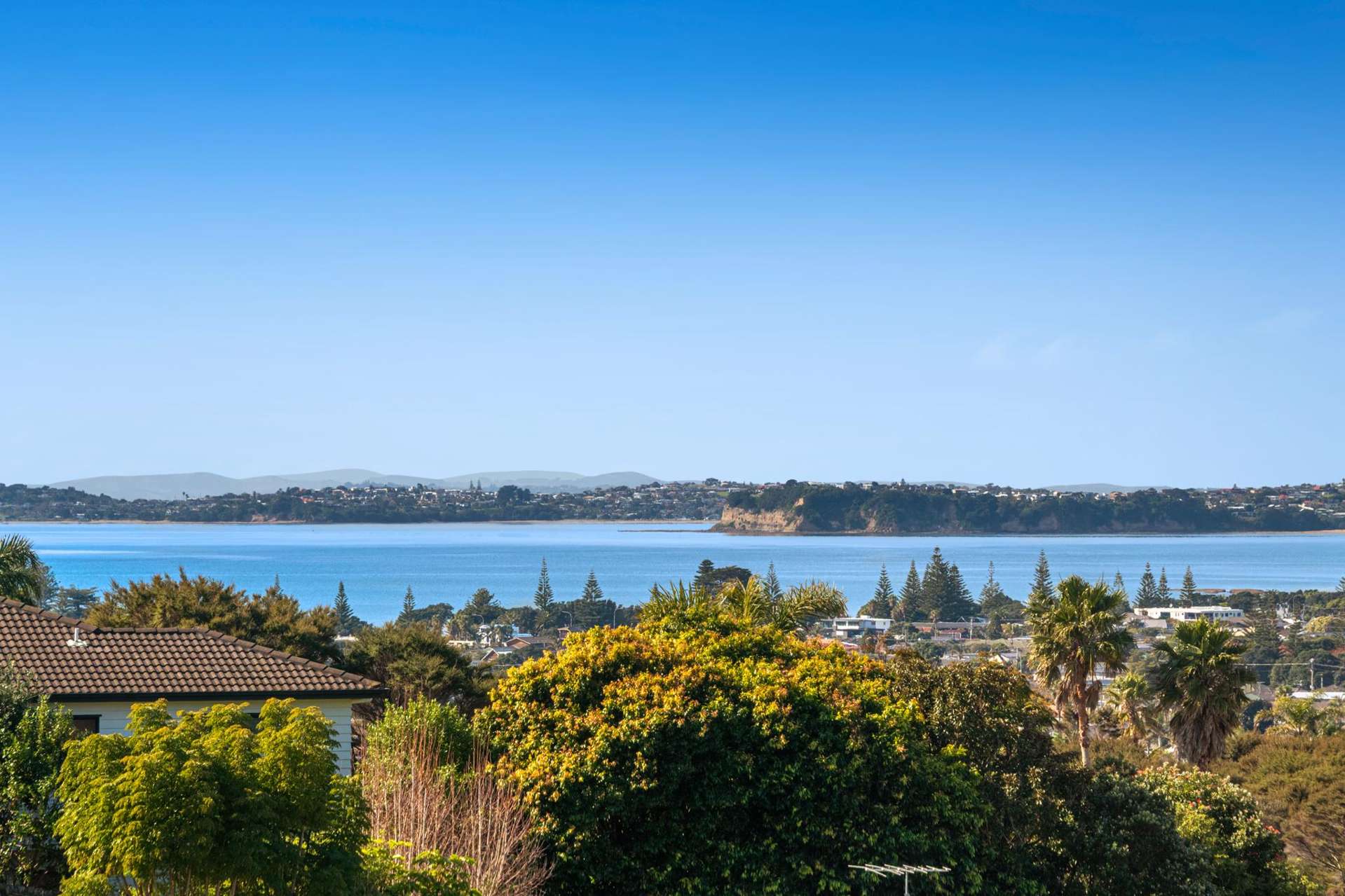 26 Waldorf Crescent Orewa_0