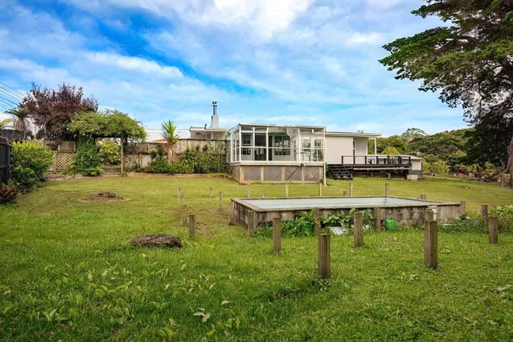 15 Bethells Road Waitakere_4