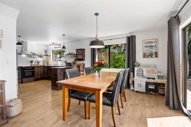 2/19 Chamboard Place Washington Valley_10