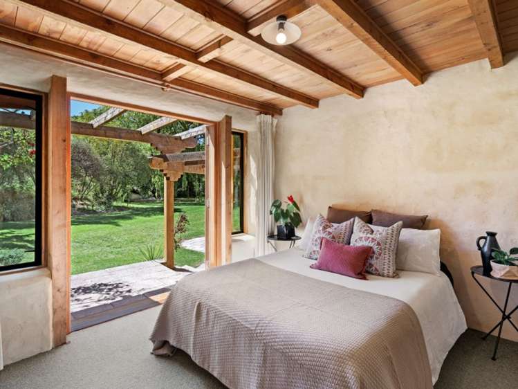 79 Riverbank Road Wanaka_8